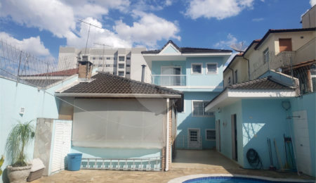 Casa à venda com 4 suítes em Santana, São Paulo, SP