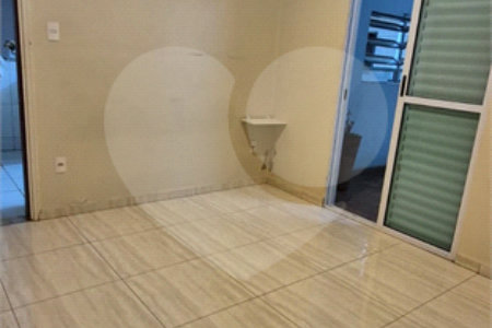Casa à venda com 3 quartos em Jardim do Carmo, Araraquara, SP