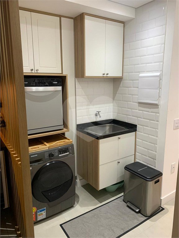 Apartamento à venda com 2 quartos, sendo 1 suíte, em Vila Mariana, São Paulo, SP