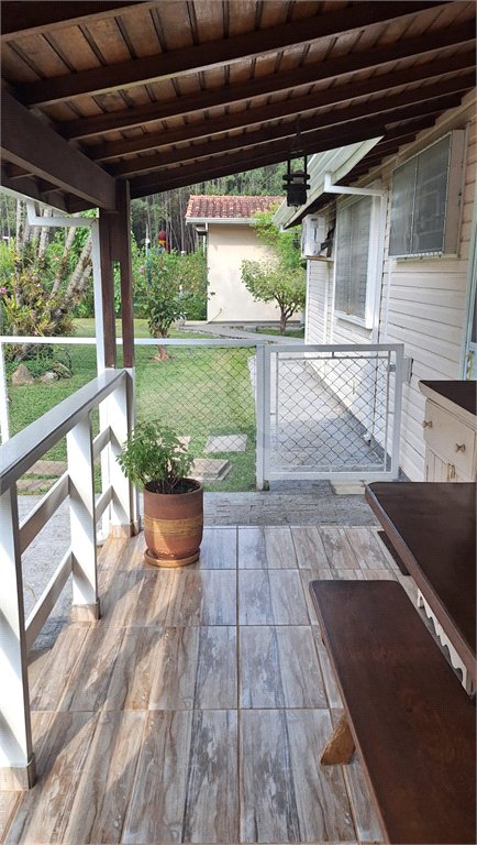 Casa à venda com 3 quartos, sendo 1 suíte, em Condomínio Flamboyant-b, Atibaia, SP