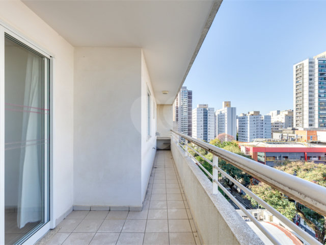 Apartamento à venda com 3 quartos, sendo 1 suíte,  em Chácara Santo Antônio (zona Sul), São Paulo, SP