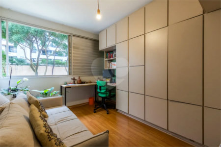 Apartamento à venda com 3 quartos, sendo 1 suíte, em Perdizes, São Paulo, SP