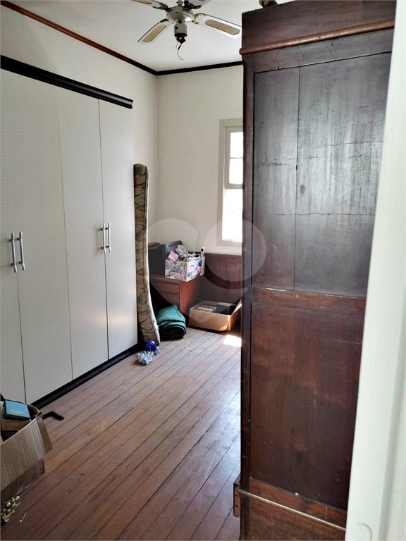 Casa Térrea à venda com 3 quartos em Horto, São Paulo, SP
