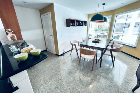 Casa à venda com 8 quartos, sendo 7 suítes, em Barra da Tijuca, Rio de Janeiro, RJ