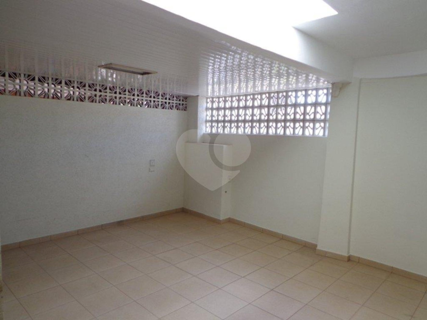 Sobrado à venda com 3 quartos, sendo 1 suíte, em Vila Nova Cachoeirinha, São Paulo, SP