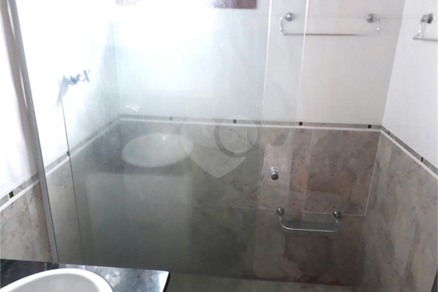 Sobrado à venda com 3 quartos, sendo 2 suítes,  em Santana, São Paulo, SP