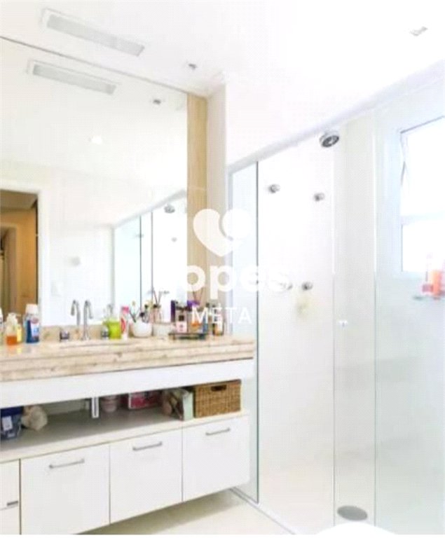 Apartamento à venda com 4 suítes em Parque Residencial Aquarius, São José dos Campos, SP