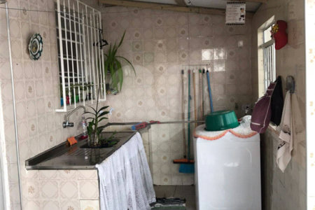 Casa à venda com 2 quartos em Jardim Ivonete, Poá, SP