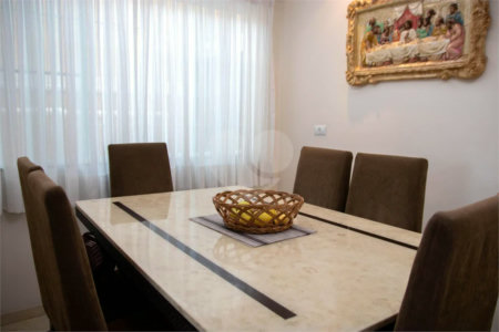 Casa à venda com 3 quartos, sendo 1 suíte, em Vila Gustavo, São Paulo, SP