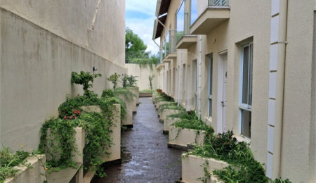 Casa à venda com 3 quartos, sendo 1 suíte,  no condomínio Residencial Vila de Motalegre, São Paulo - SP