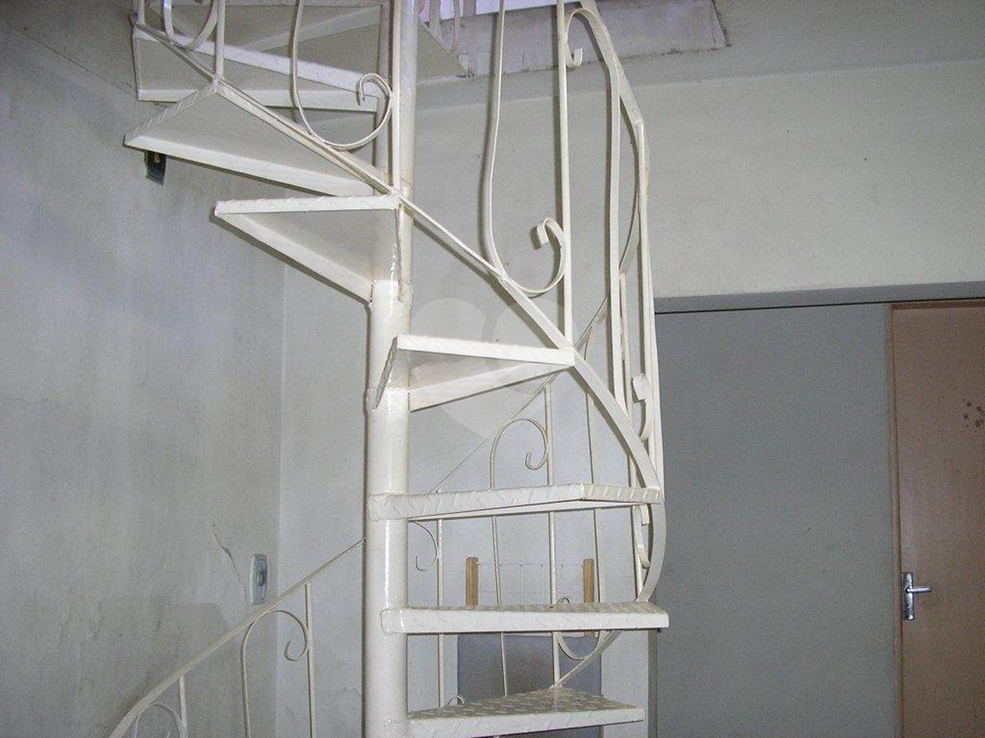 Sobrado à venda com 3 quartos em Carandiru, São Paulo, SP