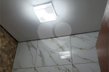 Sobrado à venda com 3 quartos, sendo 1 suíte,  em Residencial Jardim Nathália, Sorocaba, SP