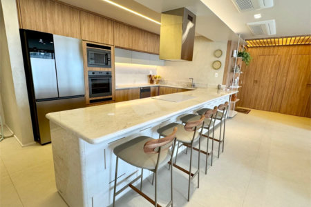 Apartamento à venda com 3 suítes em Jardim das Acácias, São Paulo, SP