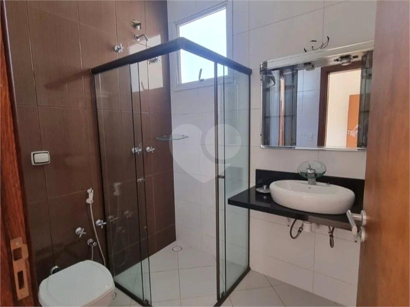Casa à venda com 4 suítes no condomínio Mont Blanc, Sorocaba - SP