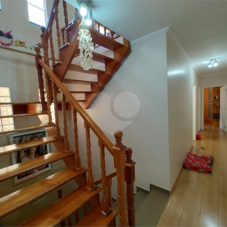 Sobrado à venda com 3 quartos, sendo 1 suíte, em Jardim Pinheiros, São Paulo, SP