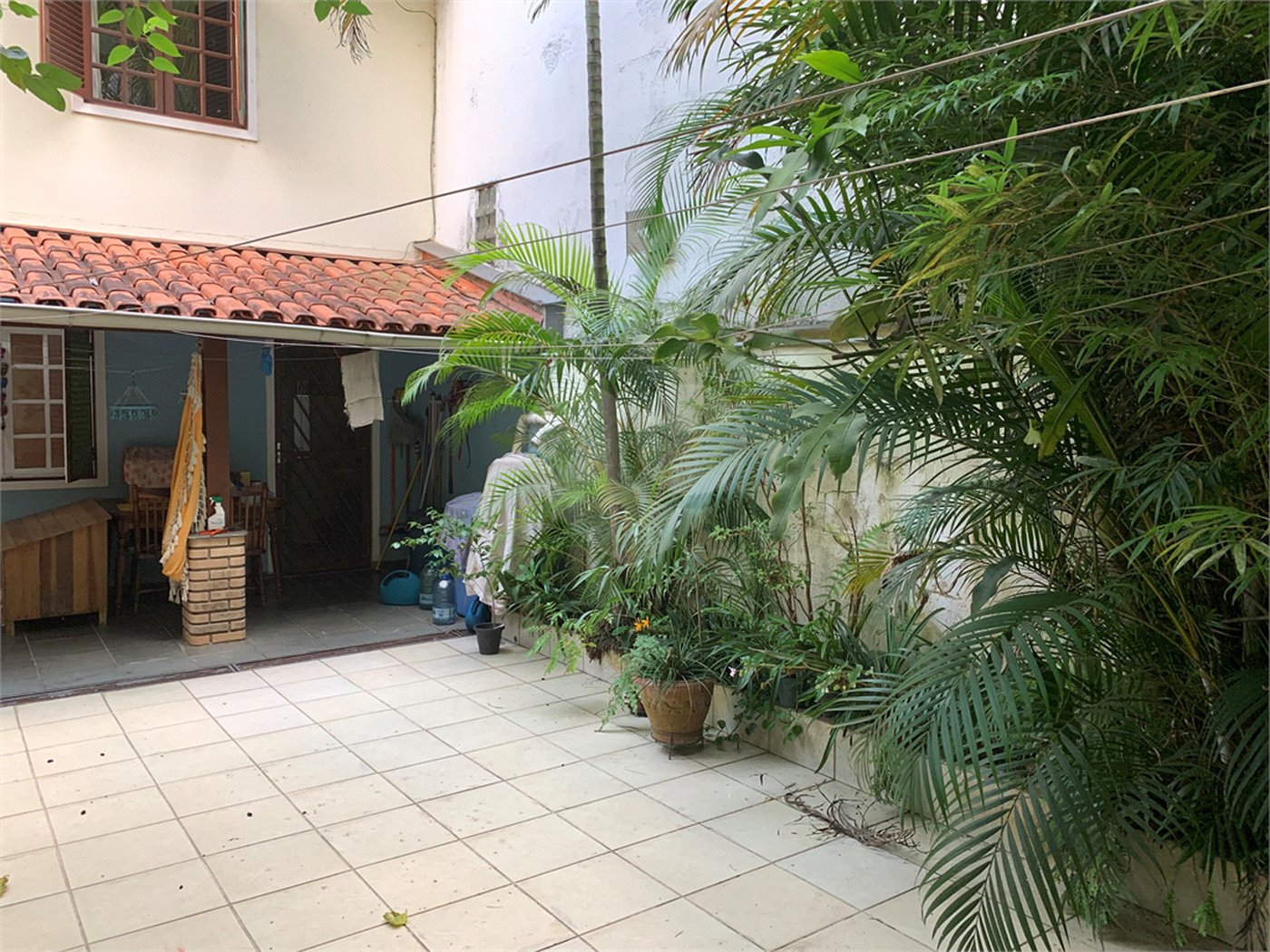 Sobrado à venda com 3 quartos, sendo 1 suíte, em Tremembé, São Paulo, SP