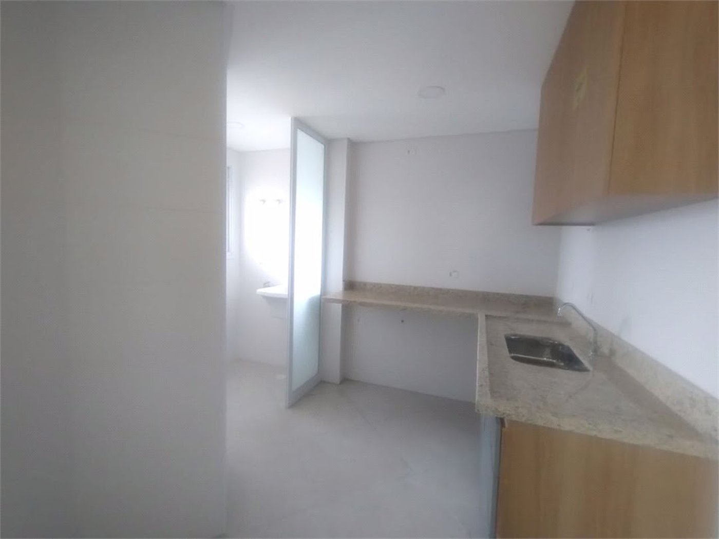 Apartamento Residencial à venda, Jardim Virginia, Guarujá - AP0274.
