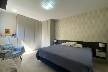 Casa com 2 dormitórios à venda, 127 m² por R$ 640.000,00 - Marapé - Santos/SP
