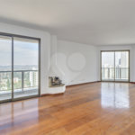 Apartamento à venda com 2 quartos, sendo 1 suíte, em Campo Belo, São Paulo, SP