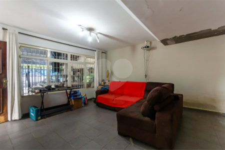 Sobrado à venda ou para alugar com 4 quartos, sendo 1 suíte, em Vila Anglo Brasileira, São Paulo, SP