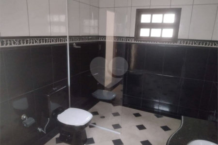 Casa à venda com 5 quartos, sendo 1 suíte, em Jardim Márcia, Suzano, SP