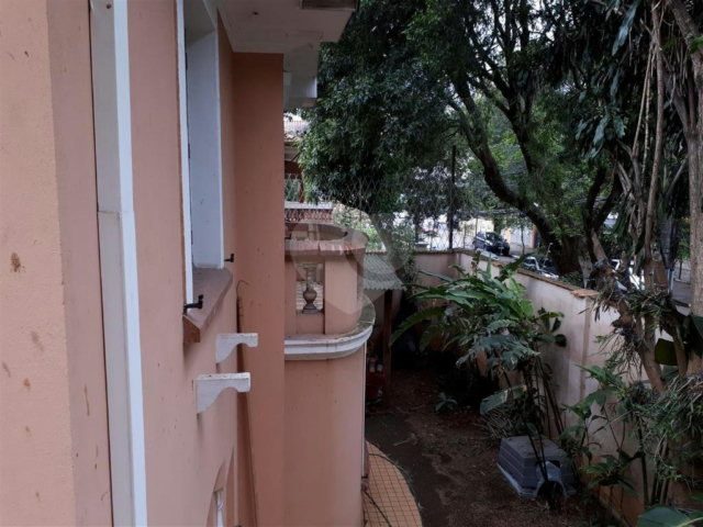 Sobrado à venda com 3 quartos, sendo 1 suíte,  em Brooklin Paulista, São Paulo, SP
