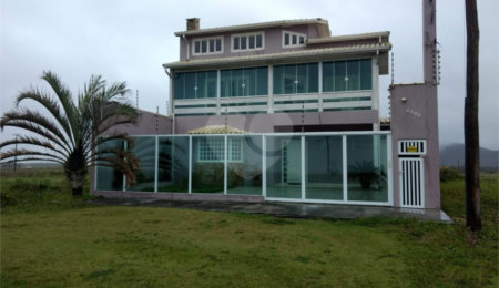 Casa à venda com 3 suítes no Centro, Ilha Comprida, SP