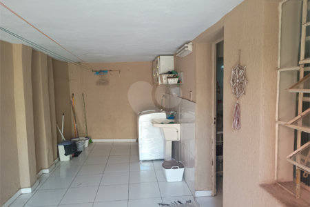 Sobrado à venda com 2 quartos em Vila Jaguara, São Paulo, SP