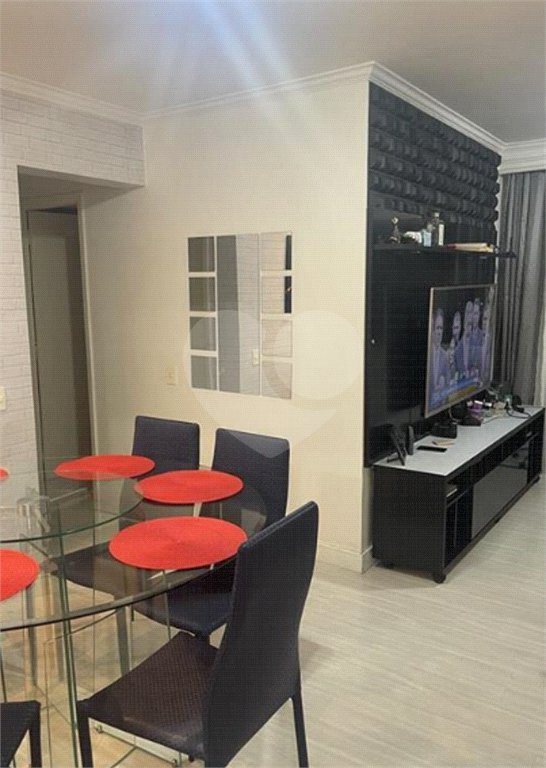 Apartamento à venda com 3 quartos, sendo 1 suíte,  em Freguesia do Ó, São Paulo, SP