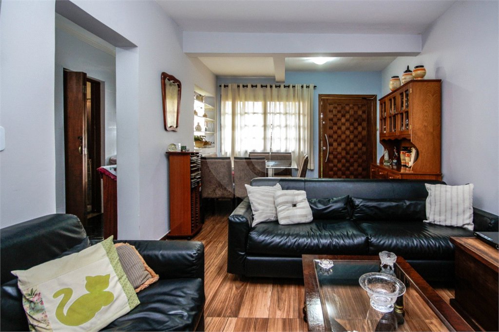 Casa à venda com 6 quartos, sendo 4 suítes, em Vila Anglo Brasileira, São Paulo, SP