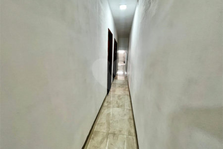 Casa à venda com 2 quartos em Vila Maria Isabel, Itapetininga, SP