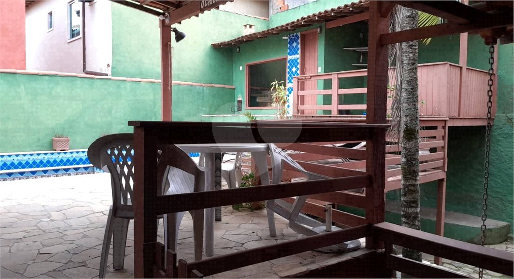 Casa à venda com 4 quartos, sendo 2 suítes, em Albatroz, Armação dos Búzios, RJ