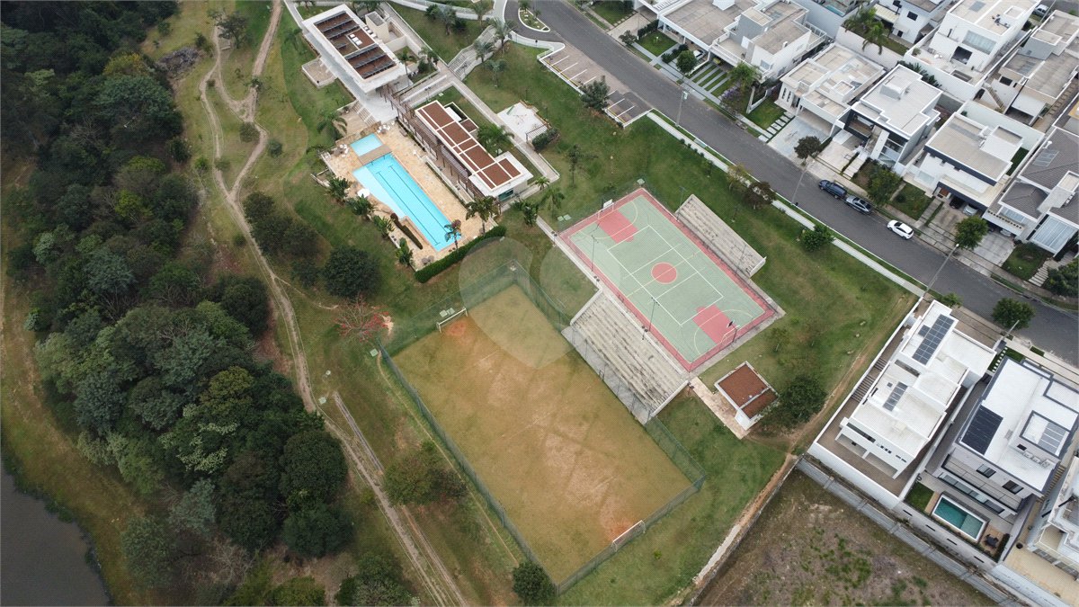 Terreno à venda no condomínio Residencial Central Parque, Salto - SP