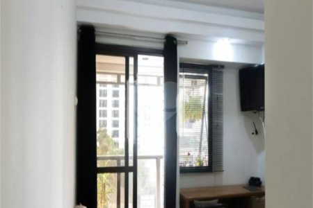 Flat para alugar com 1 suíte em Moema, São Paulo, SP