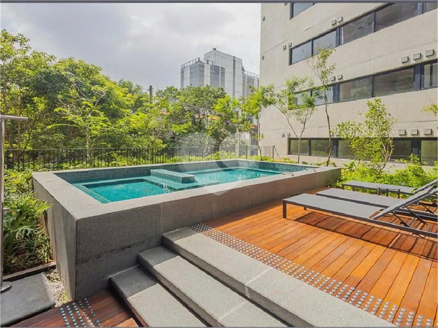 Apartamento à venda ou para alugar com 1 quarto em Pinheiros, São Paulo, SP