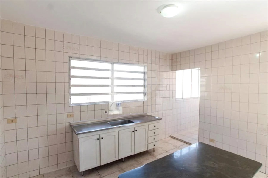 Sobrado à venda com 4 quartos, sendo 1 suíte,  em Parque Novo Mundo, São Paulo, SP