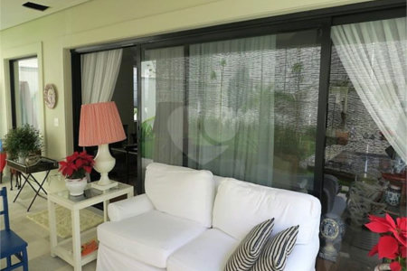 Casa à venda com 3 suítes em Vila Inah, São Paulo, SP