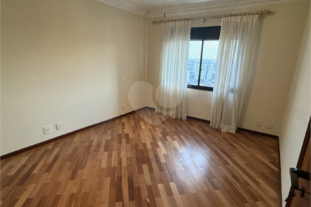 Cobertura à venda ou para alugar com 5 quartos, sendo 4 suítes, em Santo Amaro, São Paulo, SP