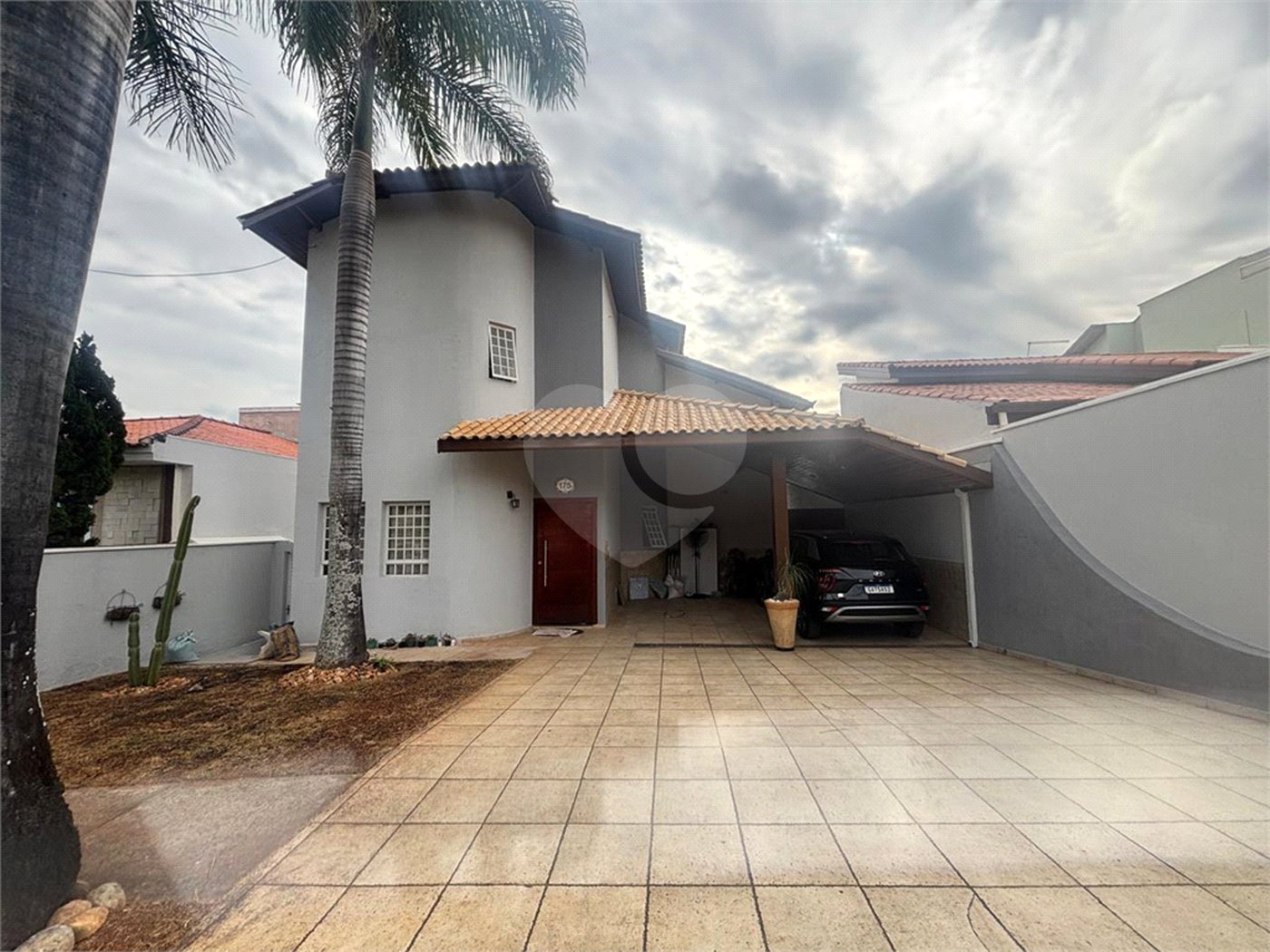 Casa à venda com 3 quartos, sendo 1 suíte, no condomínio Ibiti do Paço, Sorocaba - SP