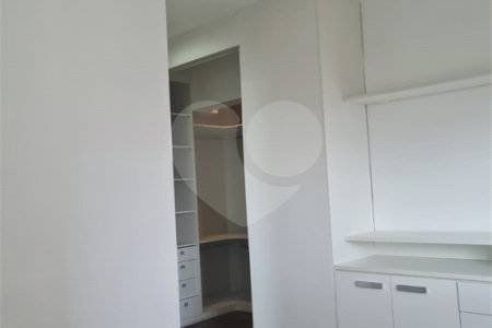 Apartamento à venda com 2 quartos, sendo 1 suíte, em Parque Reboucas, São Paulo, SP