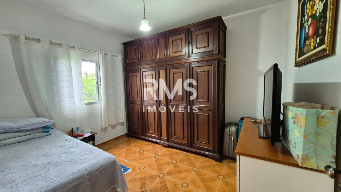 Casa à venda com 4 quartos, sendo 1 suíte,  em Villarejo Sopé da Serra (Vilarejo), Cabreúva, SP