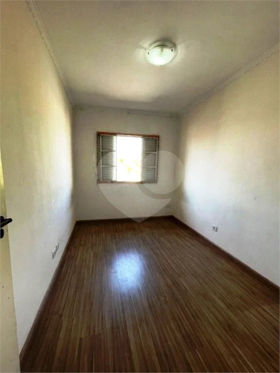 Sobrado à venda com 3 quartos, sendo 1 suíte, em Jardim Rosa de Franca, Guarulhos, SP