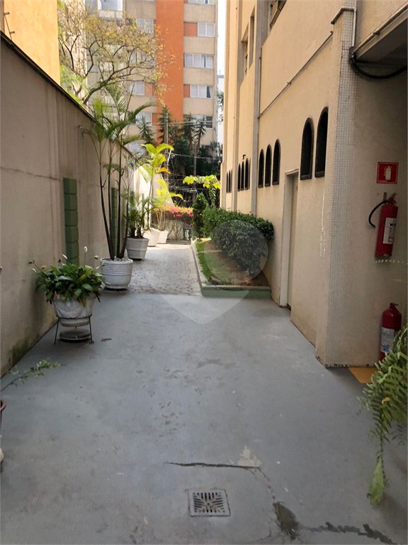 Apartamento à venda com 3 quartos, sendo 1 suíte, em Jardim Paulista, São Paulo, SP