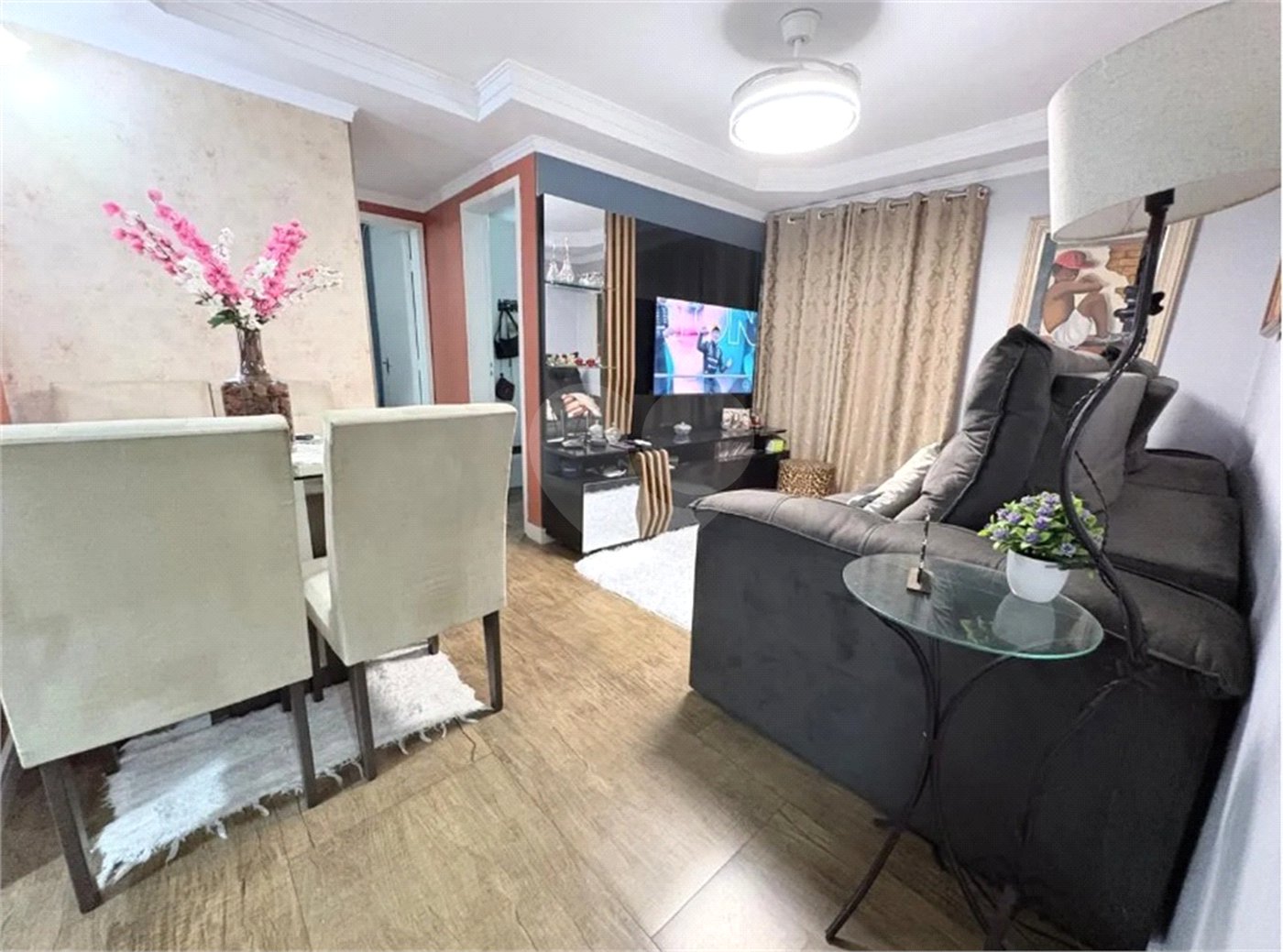 Apartamento à venda com 2 quartos em Jardim São Luis, Guarulhos, SP