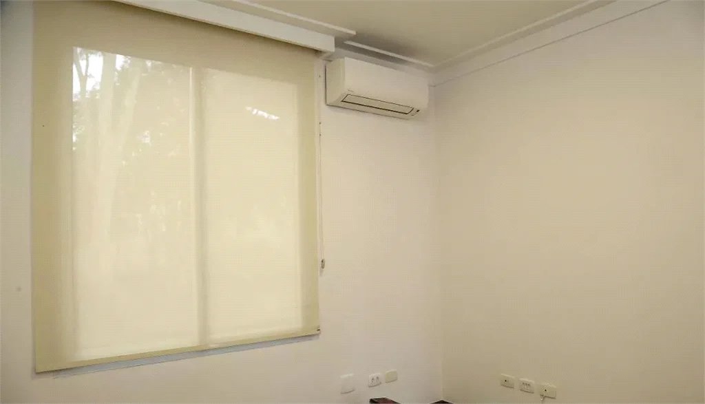 Casa à venda com 3 suítes no condomínio Residencial Morumbi, São Paulo - SP