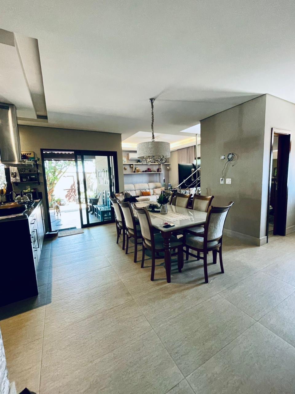Casa à venda com 3 quartos, sendo 1 suíte, em Jardim Adelaide, Hortolândia, SP