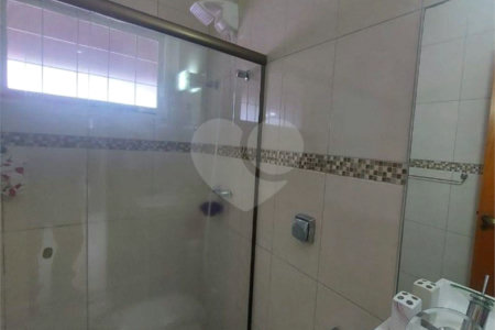 Casa à venda com 5 quartos, sendo 1 suíte, em Jardim Shangri-lá, Atibaia, SP