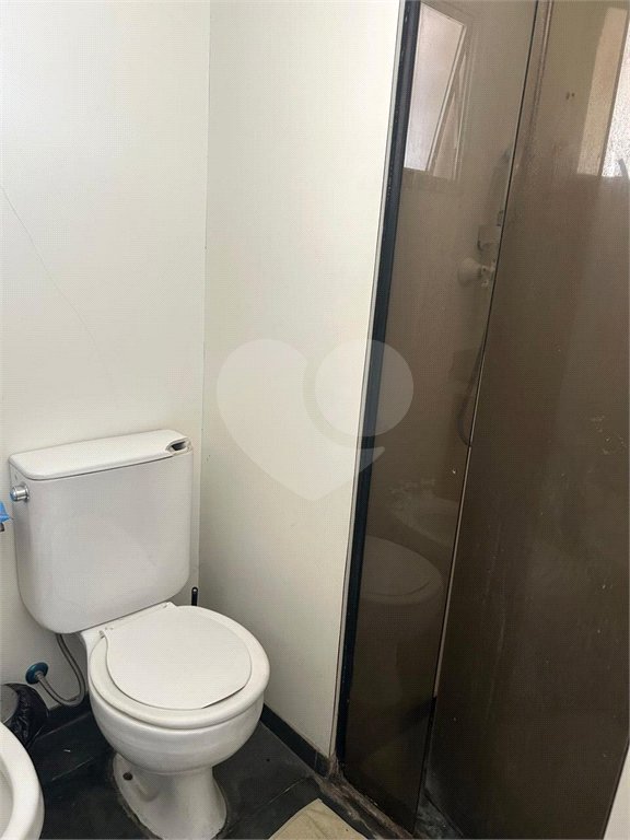 Apartamento à venda com 3 quartos em Vila Suzana, São Paulo, SP