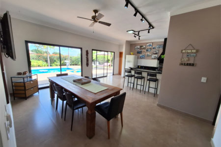 Casa à venda com 3 suítes no condomínio Village Ipanema, Araçoiaba da Serra - SP