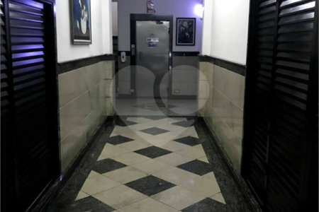 Apartamento à venda com 2 quartos em Bela Vista, São Paulo, SP